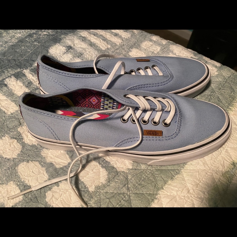 Light blue canvas vans with design